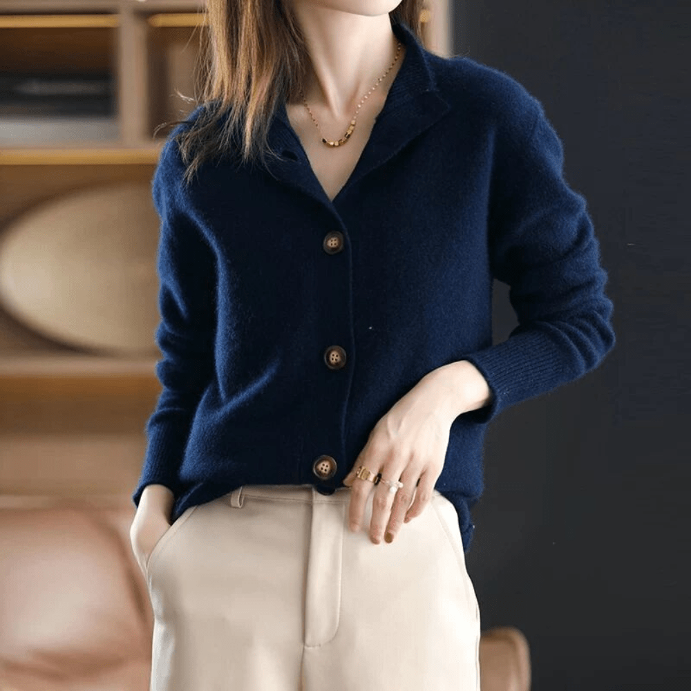 Women's Luxurious Cardigan